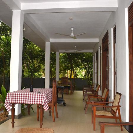 Villa Wanderlust Hikkaduwa Exterior foto