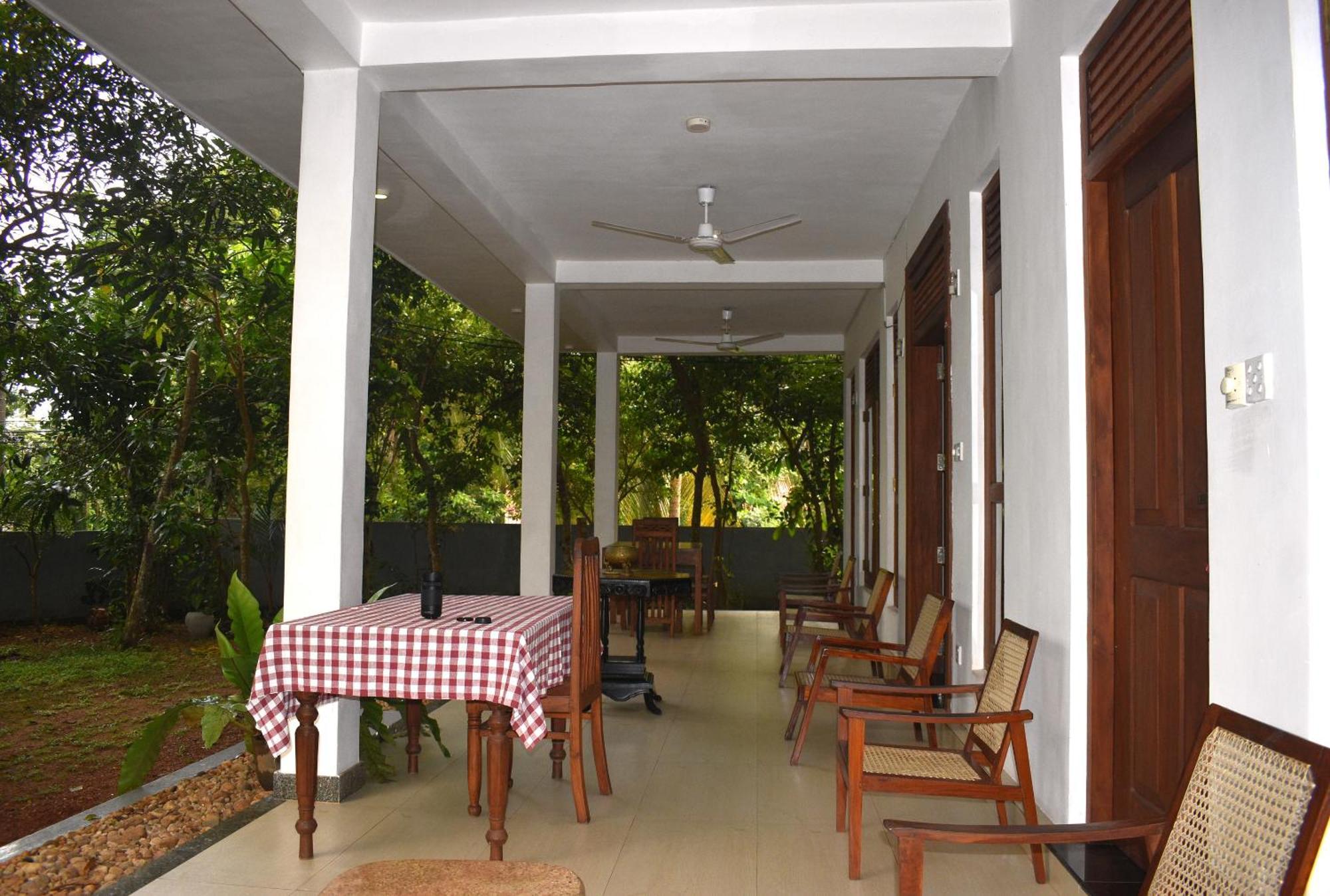 Villa Wanderlust Hikkaduwa Exterior foto
