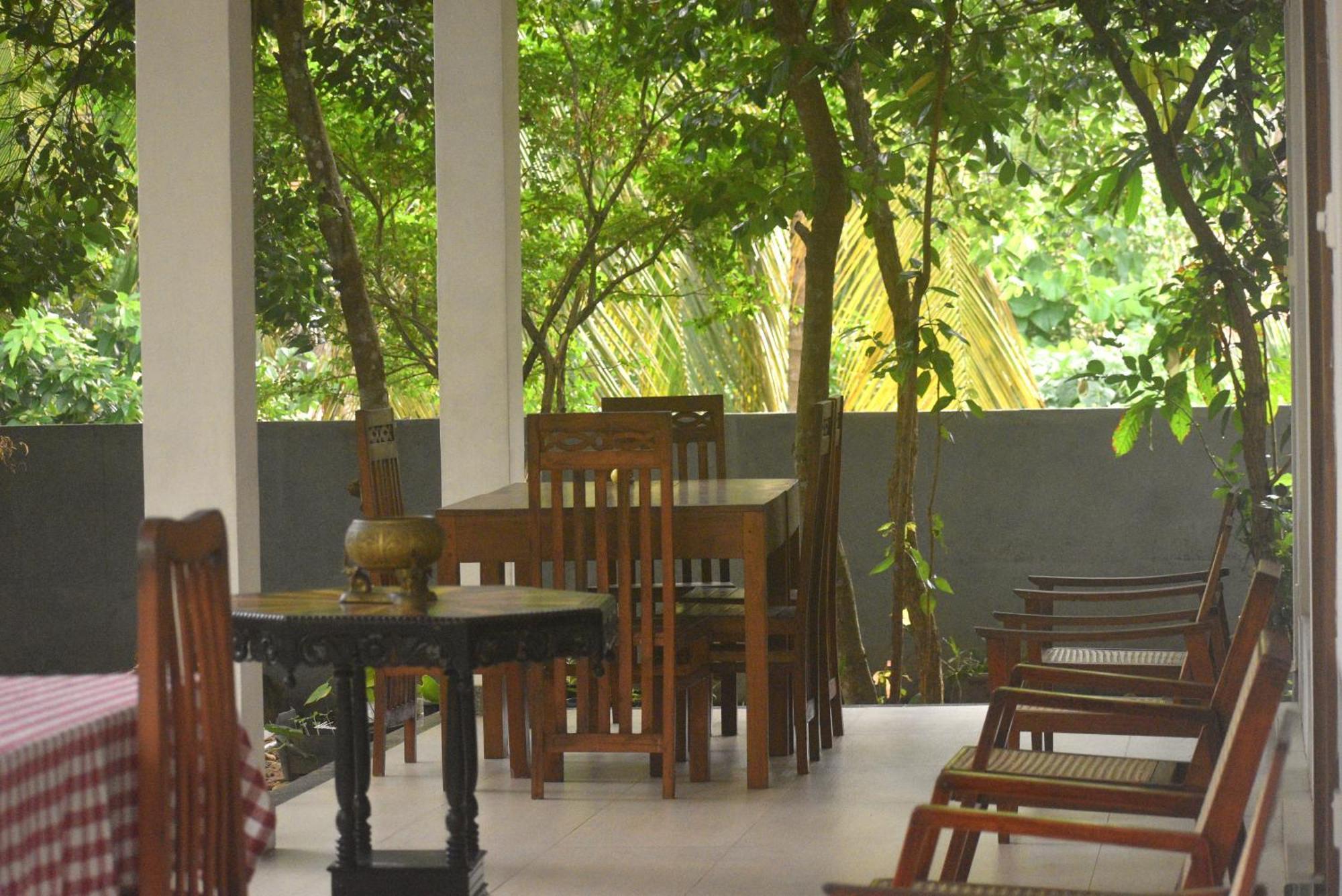 Villa Wanderlust Hikkaduwa Exterior foto