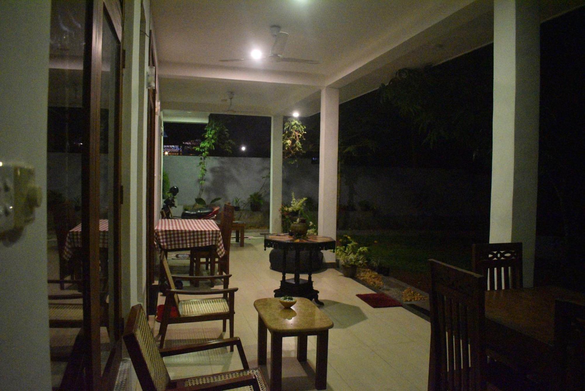 Villa Wanderlust Hikkaduwa Exterior foto